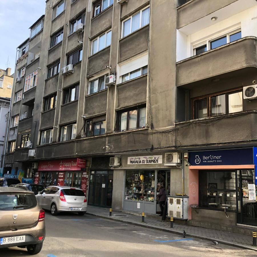 Old - Apartment