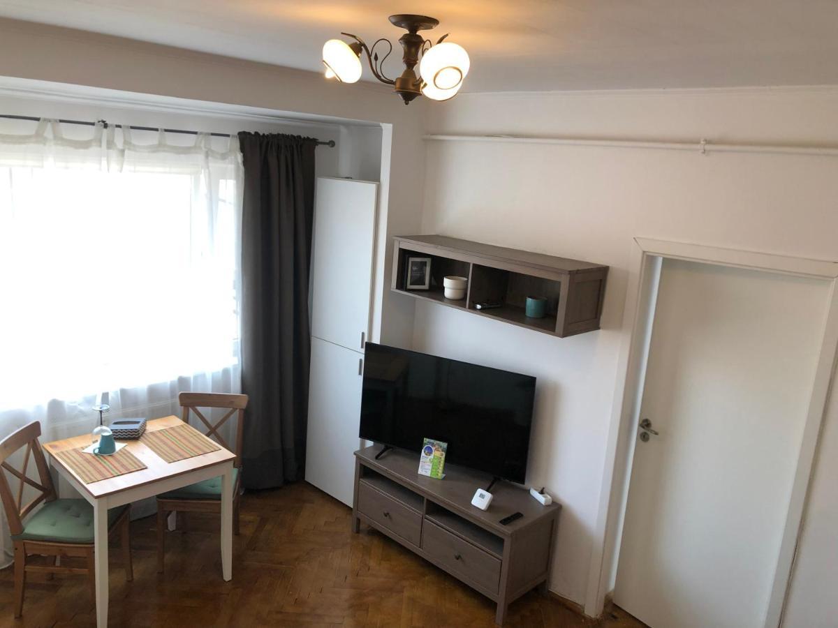 Old - Apartment Bucharest